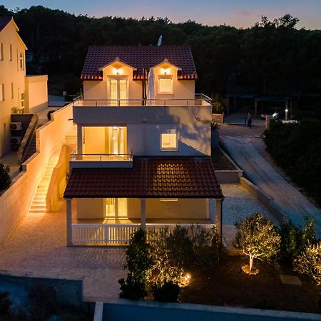 Villa Zdenka Milna  Εξωτερικό φωτογραφία